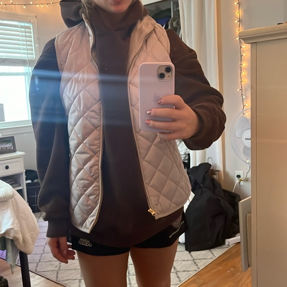 Old Navy Jackets & Blazers - Off-White Vest🧴